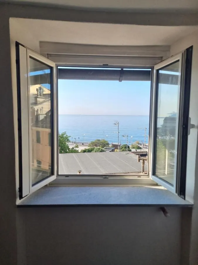 Bed&Living Nel Blu Apartment Genoa